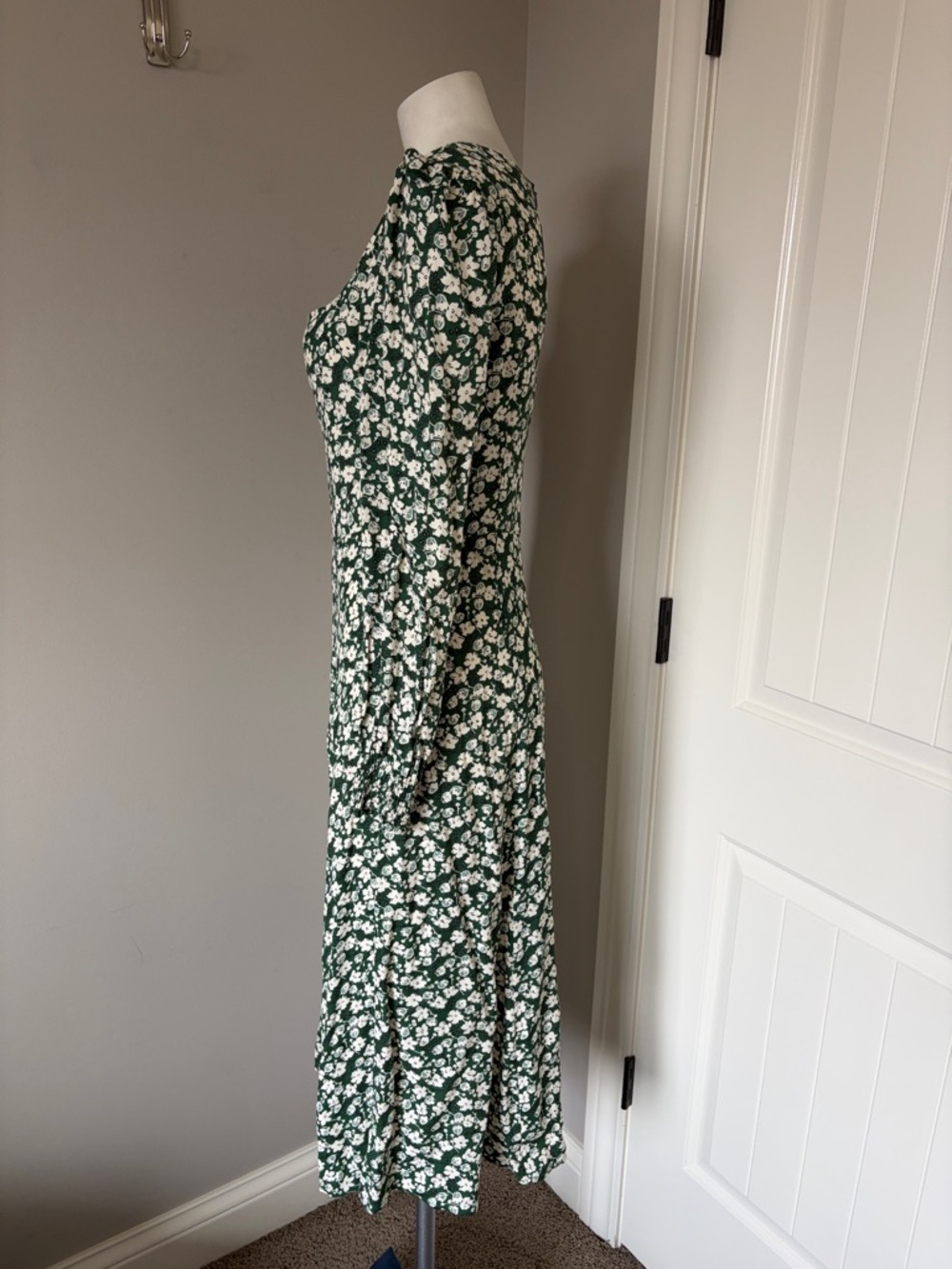 Reformation Belvedere Wallflower Long Sleeve Midi Dress Green White Sz 6 NEW - Picture 9 of 14